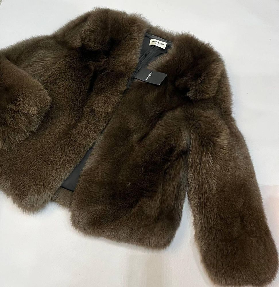 Шуба Yves Saint Laurent