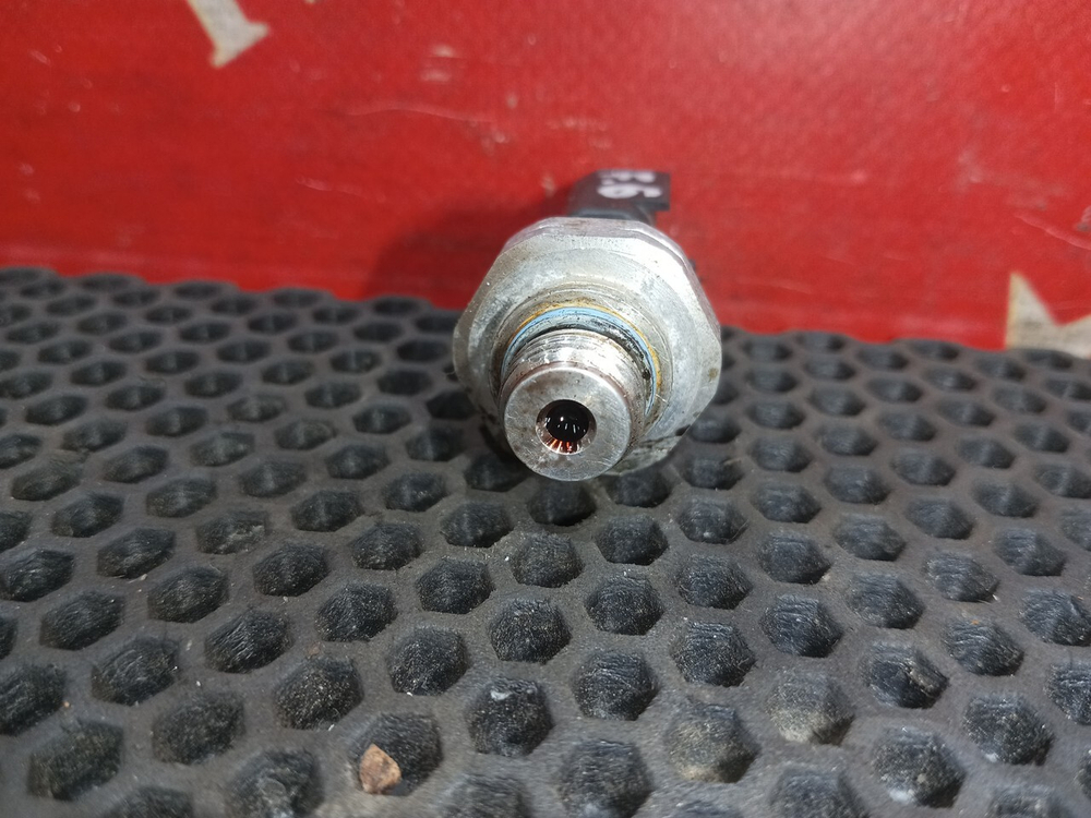 Датчик давления масла 2024г.