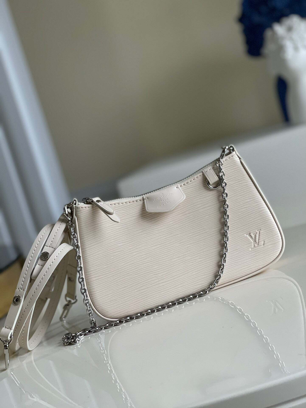 Louis Vuitton Easy Pouch