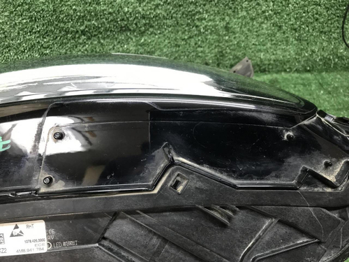 Фара правая Audi Q8 (2018-2023) LED