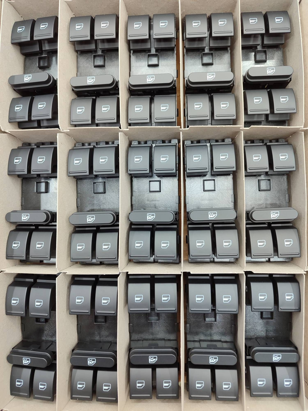 Блок кнопок стеклоподъемника ОРИГИНАЛ Volkswagen Polo / 1K4959857C/ Блок управления стеклоподъемника Фольксваген Поло