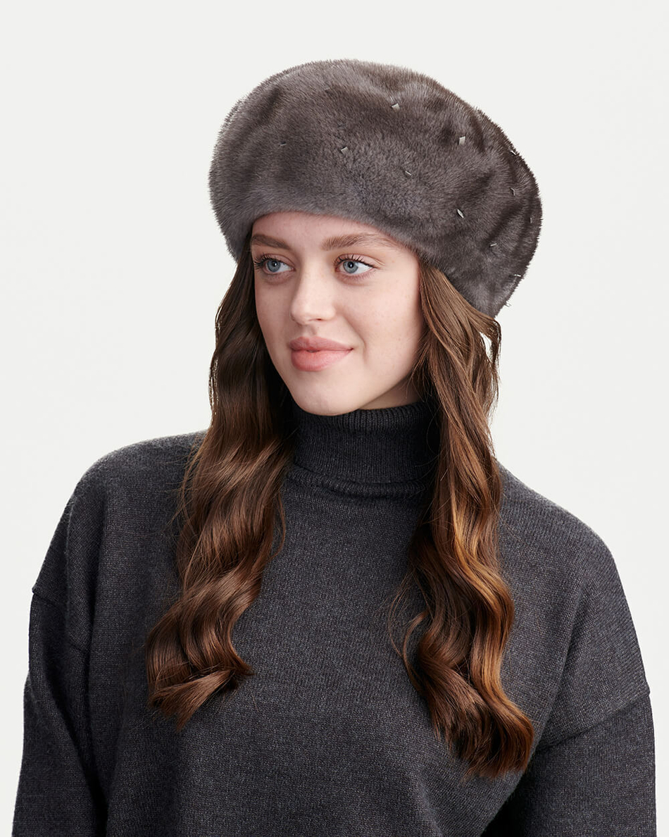 Берет из меха норки