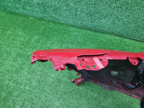 Бампер передний правая часть Lexus UX (2018-н.в.)