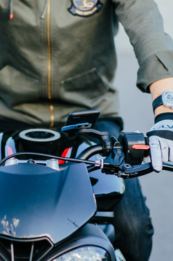 Quad Lock Крепление на трубчатый руль мотоцикла QLM-HBR