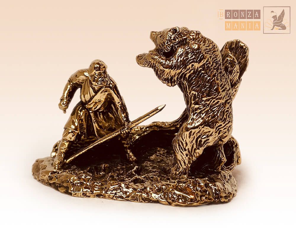 фигурка  Охота на медведя