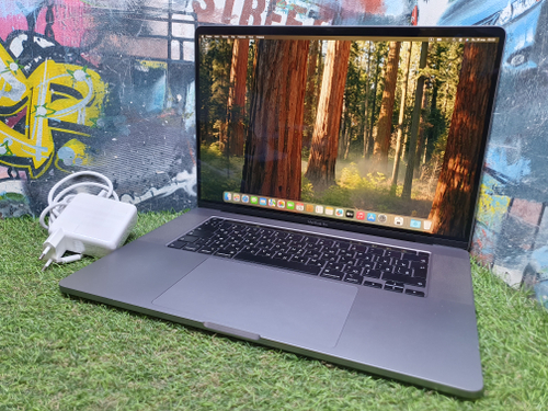 MacBook Pro 16 2019, i7/16Gb A2141