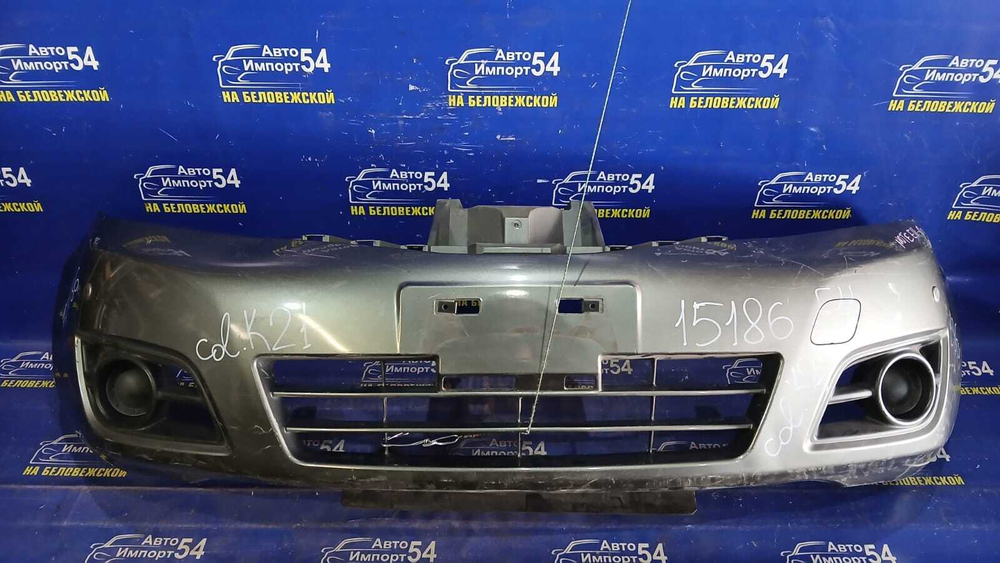 Бампер передний NISSAN NOTE 2008-2012