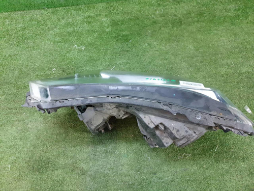 Битая Фара правая Toyota RAV4 4 CA40 (2015-2019) LED