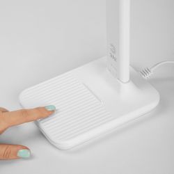 Настольный светильник ЭРА NLED-500-10W-W светодиодный белый