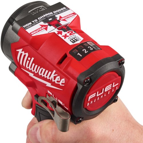 Гайковерт Milwaukee M12 FCIWF38G3-0 аккумуляторный