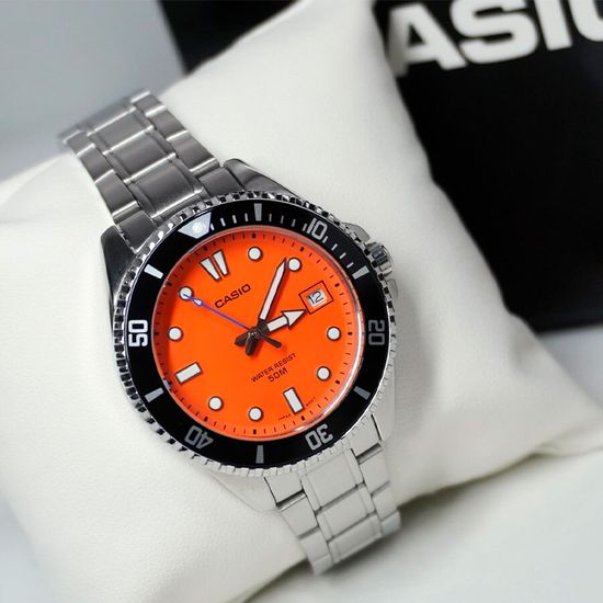 Наручные часы Casio MDV-10D-4A1VDF