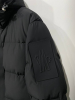 Пуховик Moncler