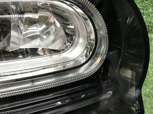 Битая Фара правая Range Rover Vogue 4 12-17 ксенон