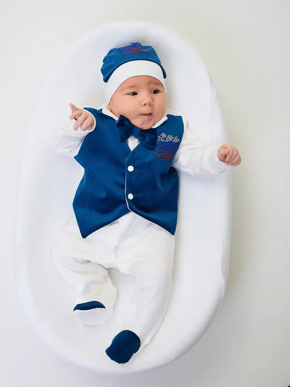 Комбинезон на выписку для новорожденного с триколором