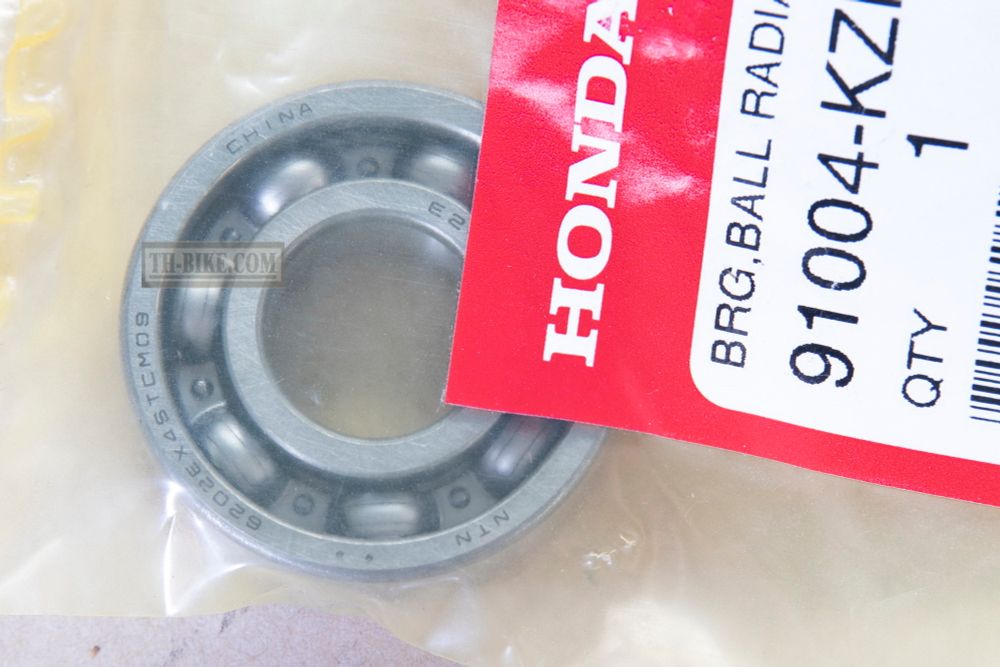 91004-KZR-601. BEARING, RADIAL BALL, 6202 (NTN)