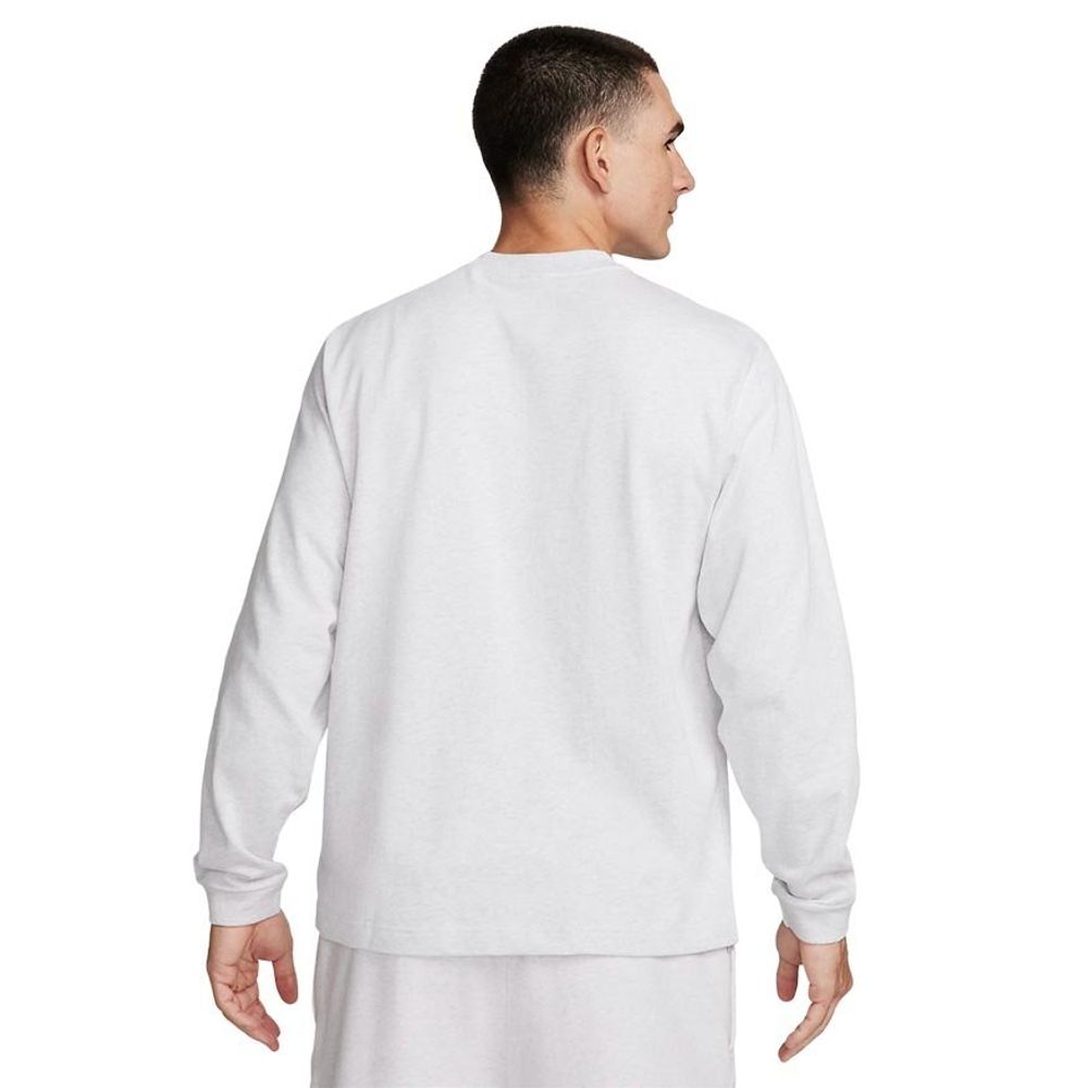 Баскетбольная футболка Nike Solo Swoosh T-Shirt White Баскетбольная футболка Nike Solo Swoosh T-Shirt White