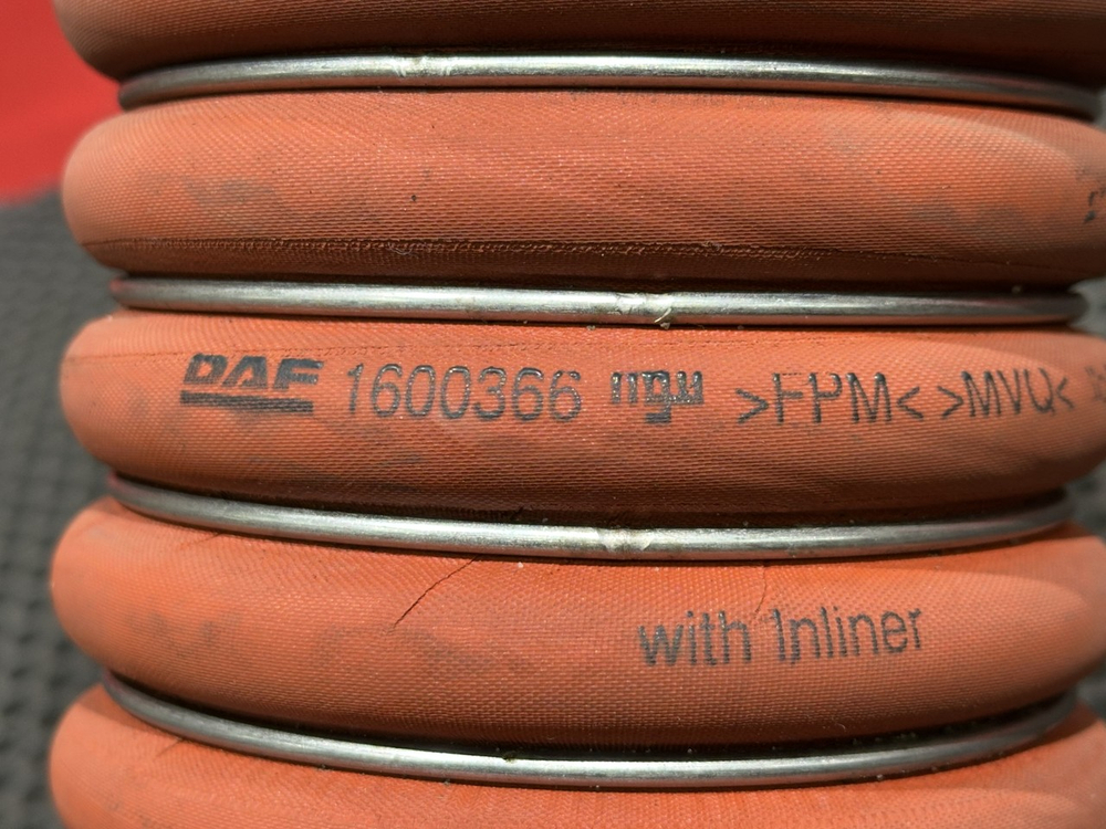 Патрубок интеркулера