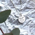 подвеска с индивидуальной гравировкой