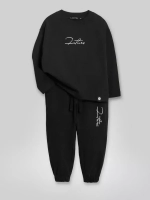 Черный костюм для мальчика в школу