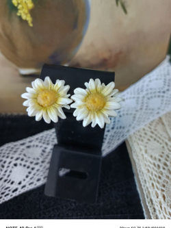 Серьги-пуссеты Ромашки