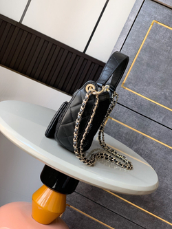 Chanel Bag 22 cm