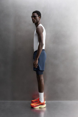 ZARA БАЗОВЫЕ СПОРТИВНЫЕ ШОРТЫ 2 В 1, МОРСКОЙ СИНИЙ