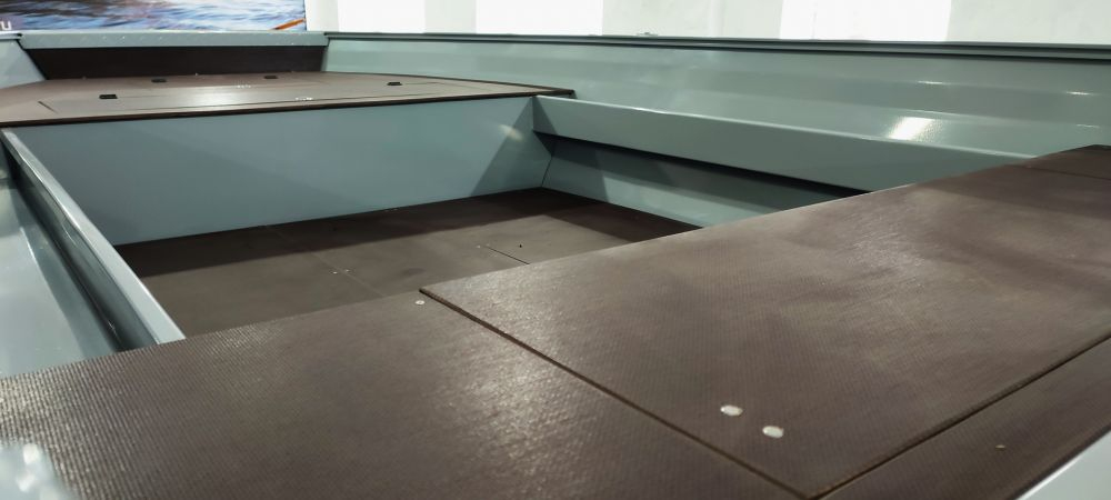 Алюминиевая лодка BESTER-430