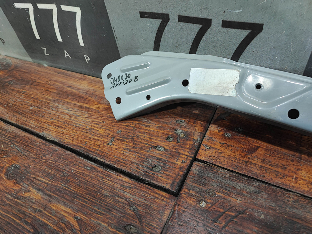 Кронштейн передней панели левый Chery Arrizo 8 22-нв Б/У Оригинал 501002639AA