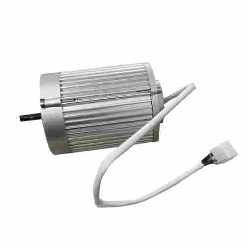 Двигатель для электрической бамперной лодки