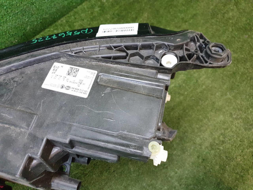 Битая Фара правая Skoda Kodiaq (2016-2022) LED