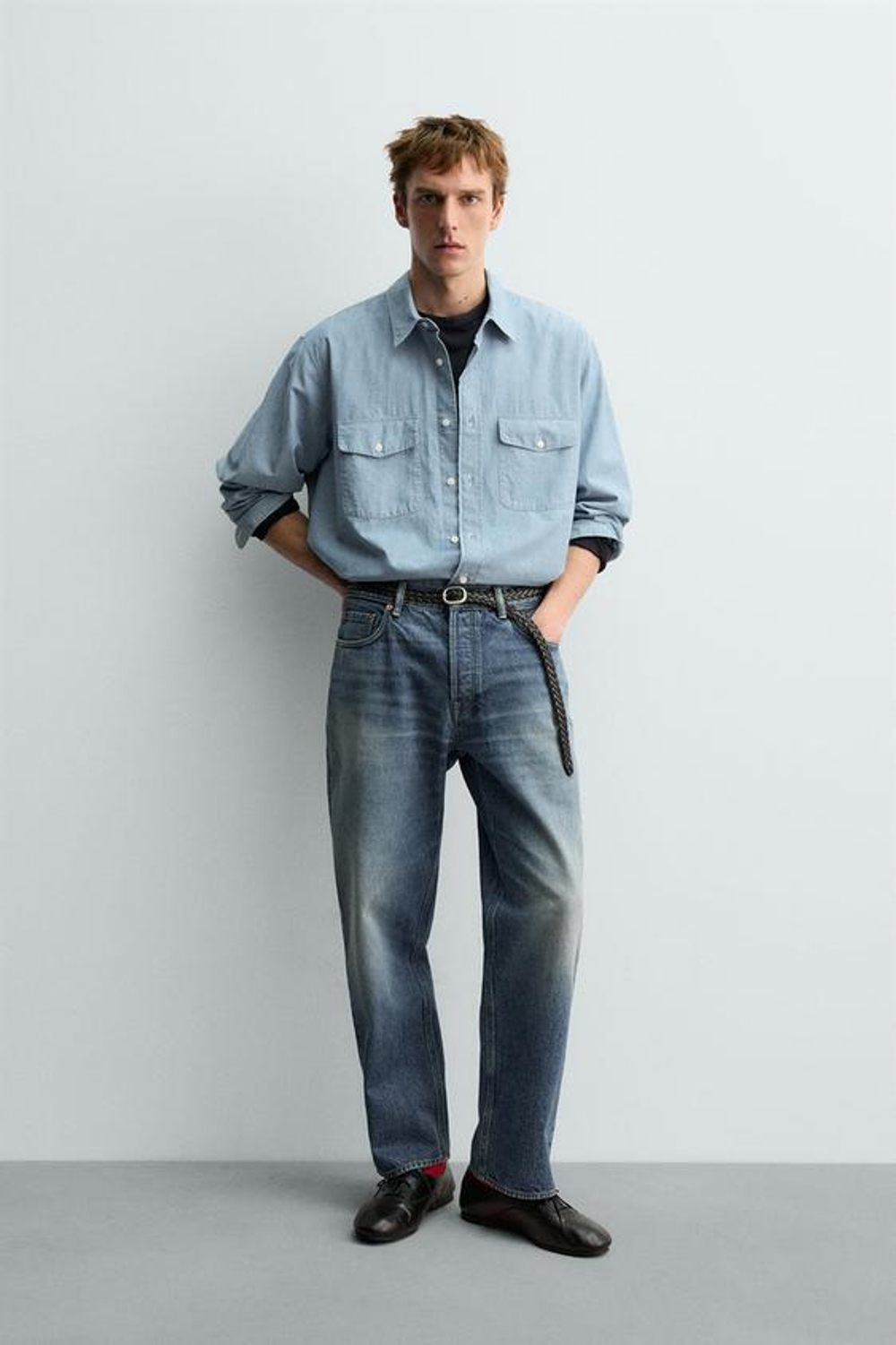 ZARA X AARON LEVINE ДЖИНСЫ RELAXED STRAIGHT FIT, ВЫЦВЕТШИЙ СИНИЙ
