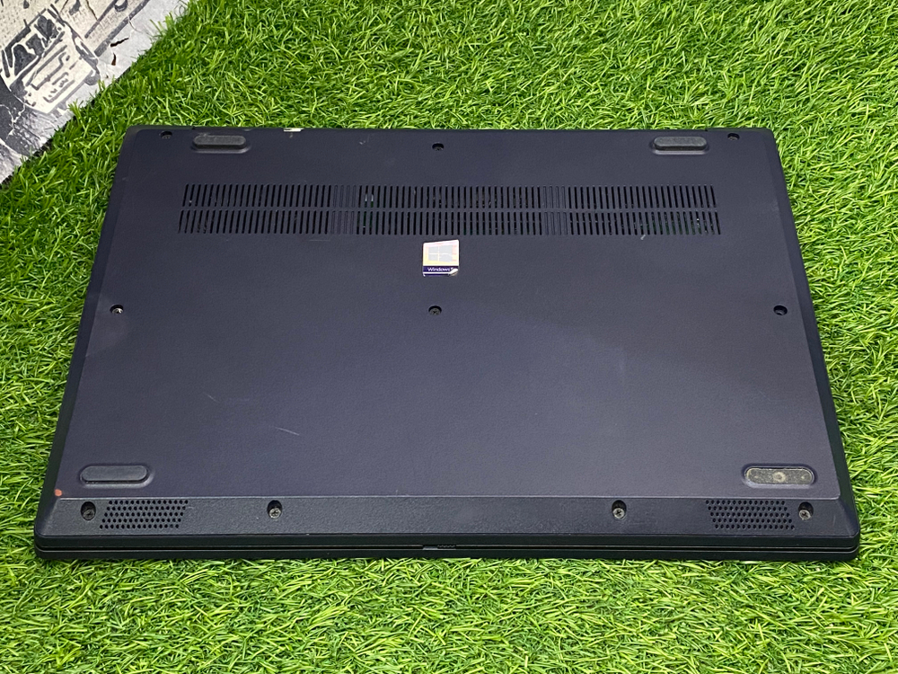 Ноутбук Lenovo 14' Athlon/4GB/256GB/ deaPad 3 14ADA05[81W000KQRU]/Windows 10