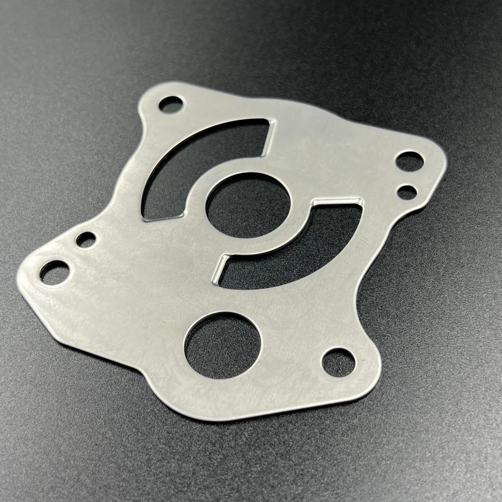 Пластина помпы охлаждения Honda BF35-50 (PREMARINE)