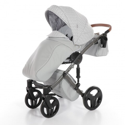 Детская коляска Junama Madena 3 в 1 (светло-серый)