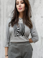 24417 Джемпер женский, рукав 3/4 с наклейкой серый меланж (54-164)