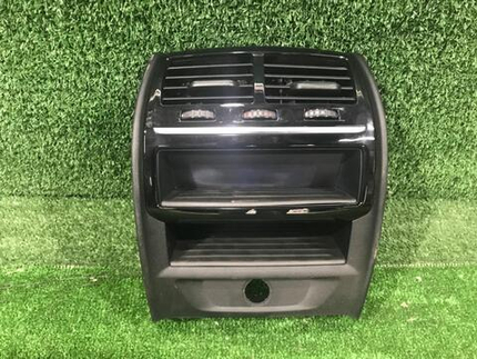 Декоративная накладка салона BMW 5er G30 (17-23)