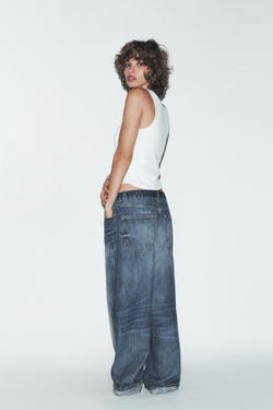 ZARA ДЖИНСЫ TRF СО СРЕДНЕЙ ПОСАДКОЙ И ОТЛОЖНЫМ ПОЯСОМ, МОРСКОЙ СИНИЙ