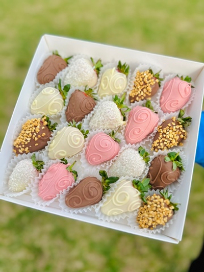 Клубника в бельгийском шоколаде Princess , 20-25 шт