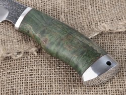 Шкуросъемный нож "Енот", сталь Bohler N690, рукоять зелёная стабилизированная береза