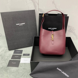 Saint Laurent Small Le 5 A 7 23 cm