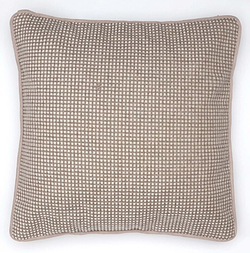 nan CUBEПодушка декоративная 45х45 бежевая клетка Textil Roig 45x45