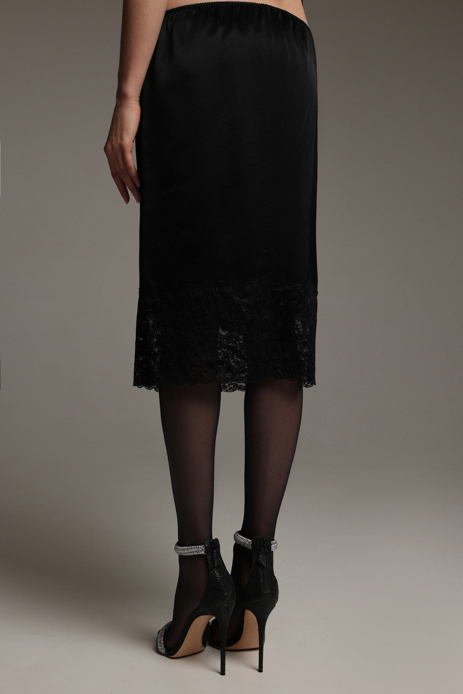 Юбка с кружевом