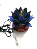 Настольный светильник лофт "Лотос"