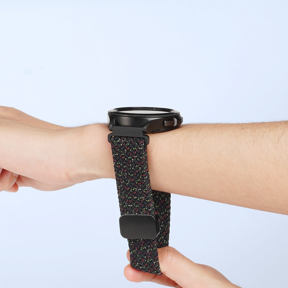 Эластичный ремешок черного цвета (Black Unity) от Dux Ducis для смарт часов Samsung Galaxy Watch 3, 4, 5, 6 и 7 (размер крепления 20мм), серия Strap (Mixture Pro Series)