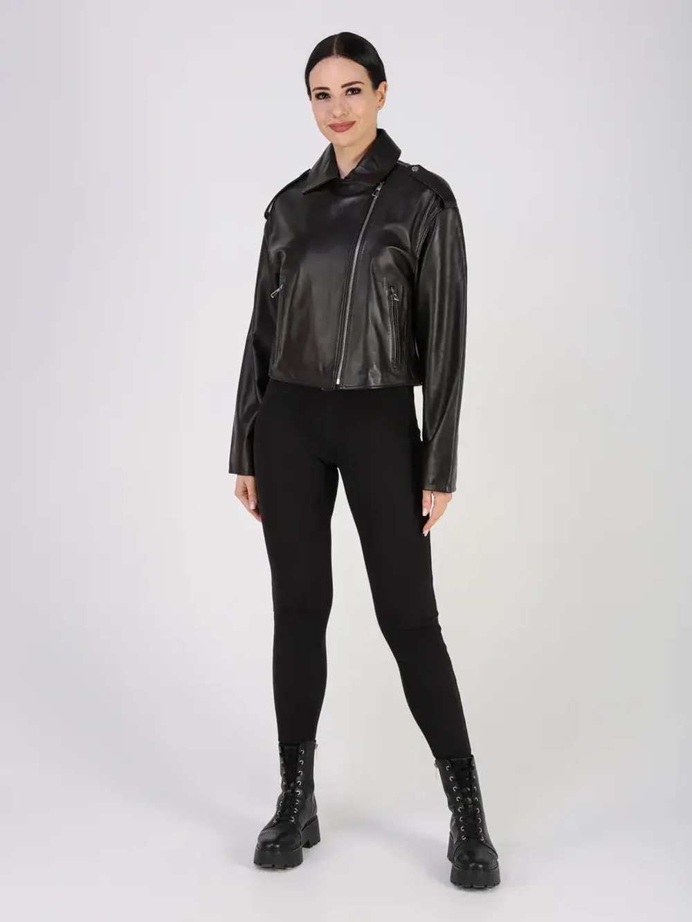 Кожаная куртка демисезонная косуха оверсайз