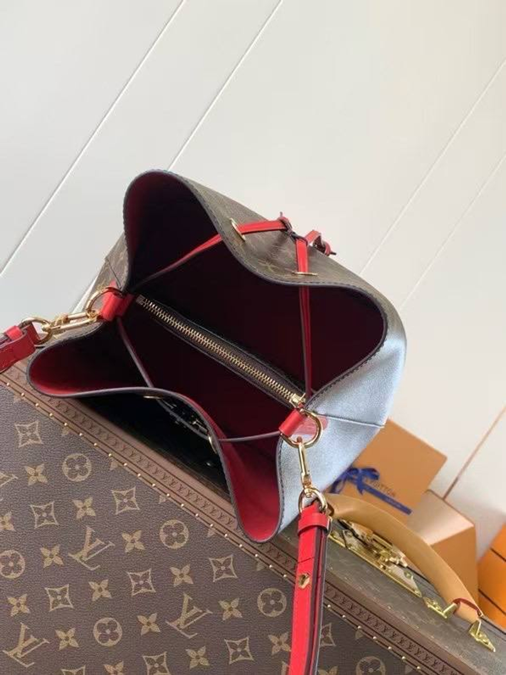 Сумка Louis Vuitton