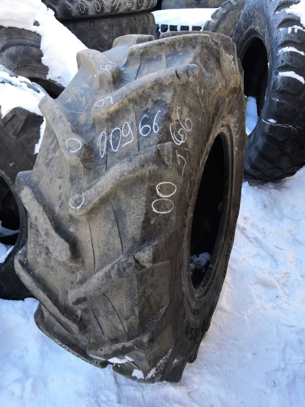 16.9R24 Trelleborg TM600 шина б/у