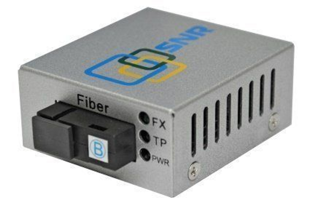 Медиаконвертер 10/100-Base-T / 100Base-FX, Tx/Rx: 1550/1310нм  SNR-CVT-100B- mini