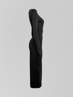 Платье 711 удлиненное с разрезом по ноге и вырезом и шнуровкой на груди