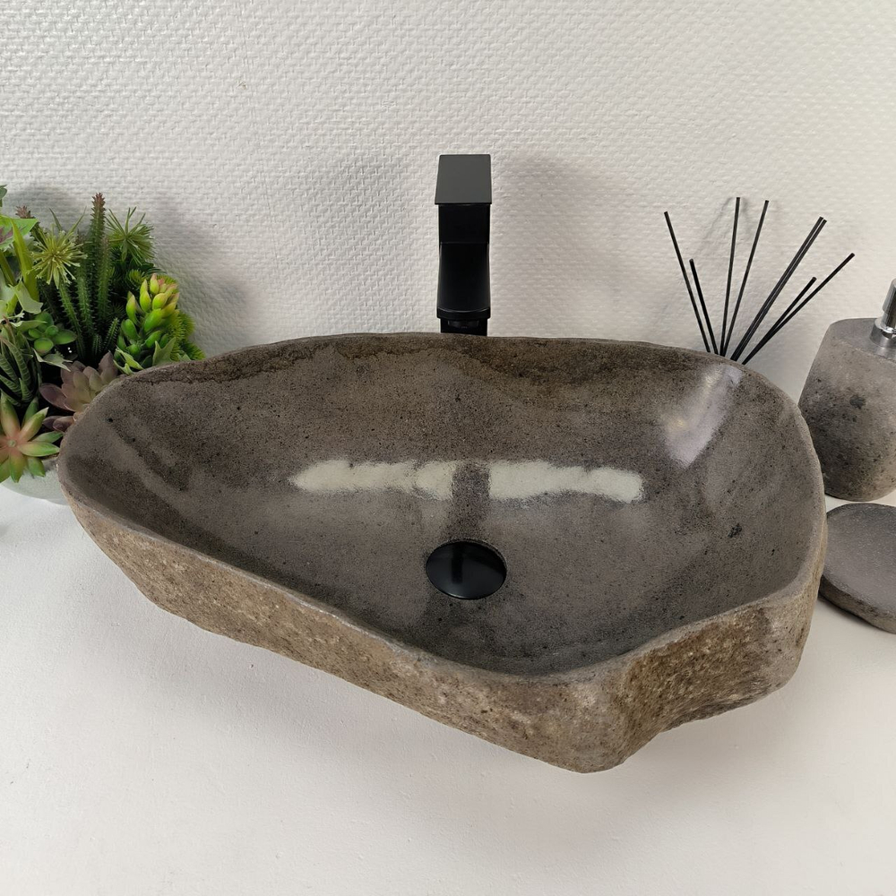 Раковина из речного камня RS-65134 57*39*15 0862